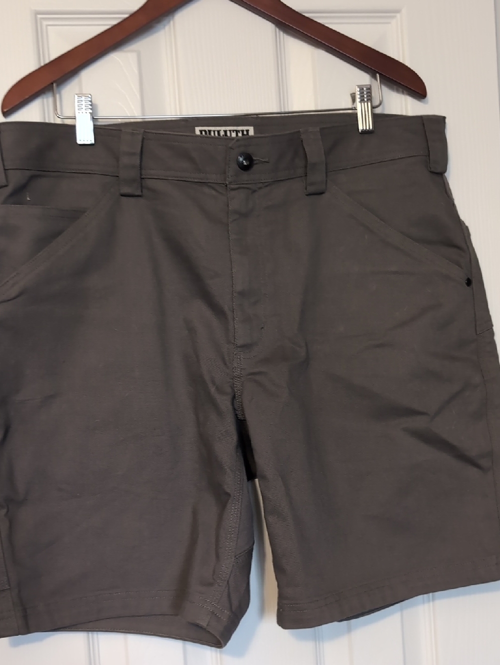 Duluth Trading Co Gray Flat-Front Men's Shorts Flex Fire Hose Sz 38